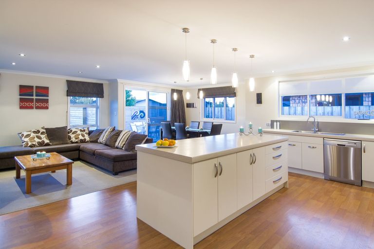 Photo of property in 12 Kereru Place, Pyes Pa, Tauranga, 3112