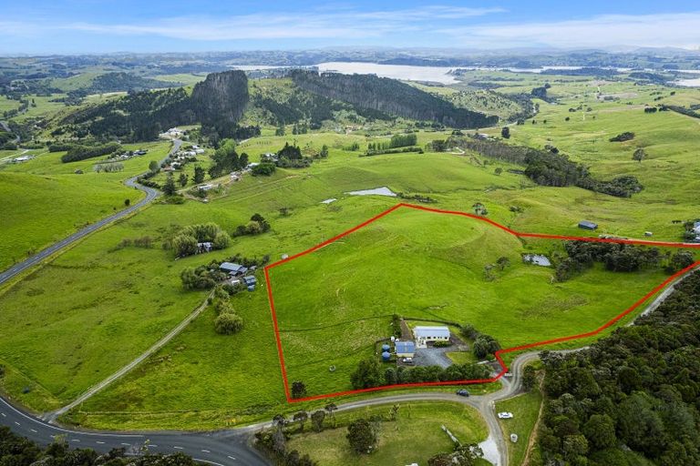 Photo of property in 703a Tinopai Road, Tinopai, 0593