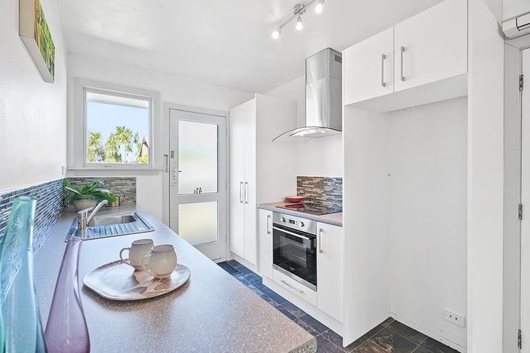 Photo of property in 41a Burnett Street, Oxford, 7430