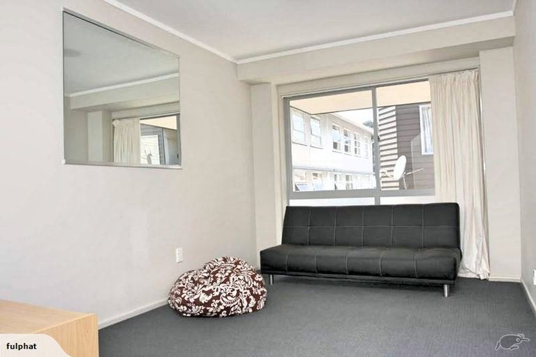 Photo of property in 11a Hanson Street, Mount Cook, Wellington, 6021