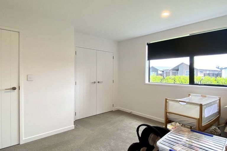 Photo of property in 10 Tangaroa Place, Poike, Tauranga, 3112