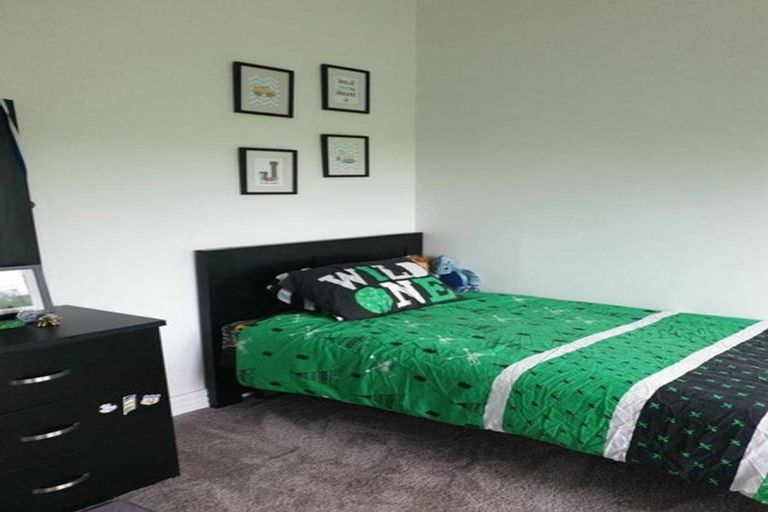 Photo of property in 30 Centennial Park Road, Wellsford, 0900