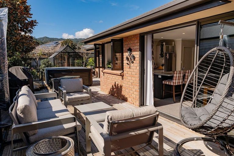 Photo of property in 136 Golden Shore Place, Coromandel, 3506