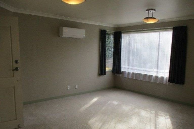 Photo of property in 74 Alison Street, Mangakakahi, Rotorua, 3015