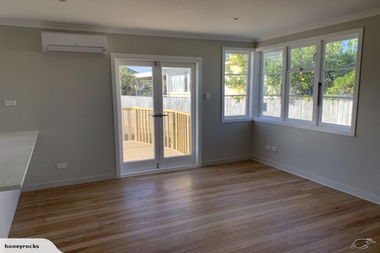 Photo of property in 1/130 Parkhurst Road, Parakai, 0830