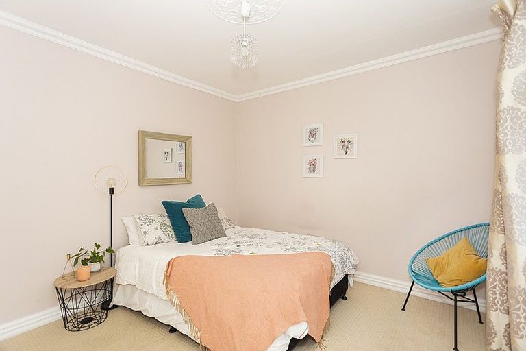 Photo of property in 48 Ure Street, South Hill, Oamaru, 9400