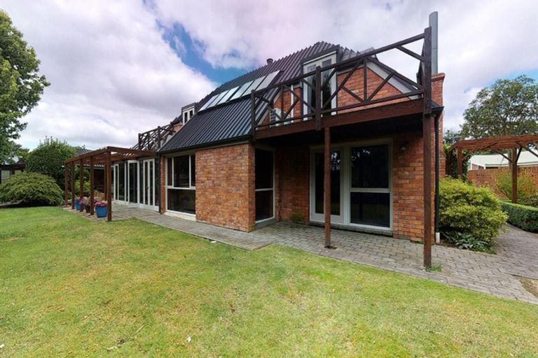 Photo of property in 15 Oak Grove, Ashburton, 7700