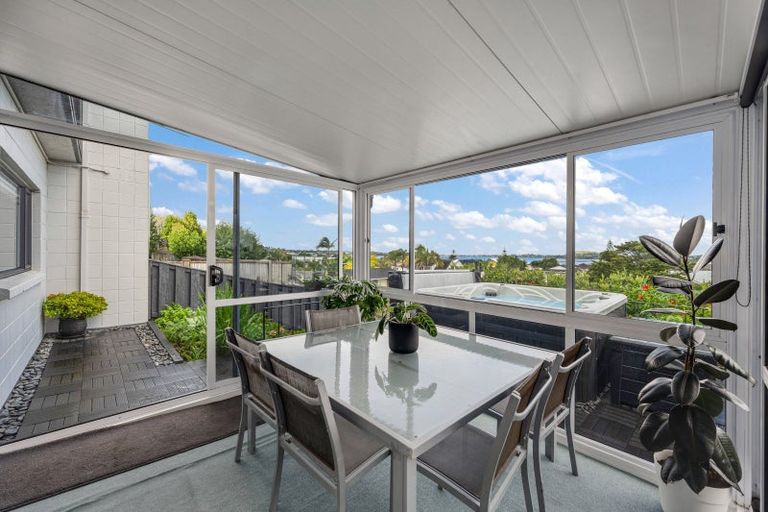Photo of property in 3/64 Hattaway Avenue, Bucklands Beach, Auckland, 2012