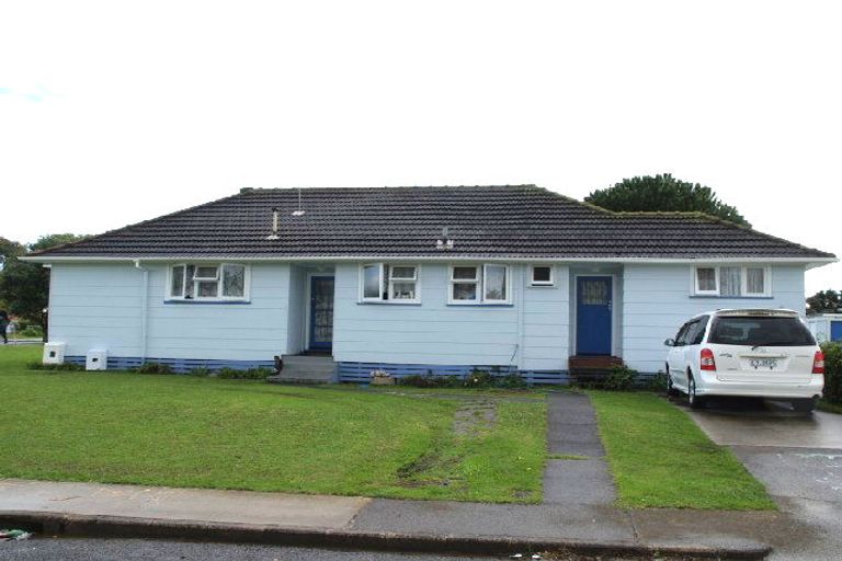 Photo of property in 2 Craig Place, Otara, Auckland, 2023