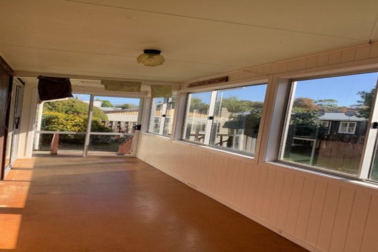 Photo of property in 41 Atkinson Street, Woodville, 4920