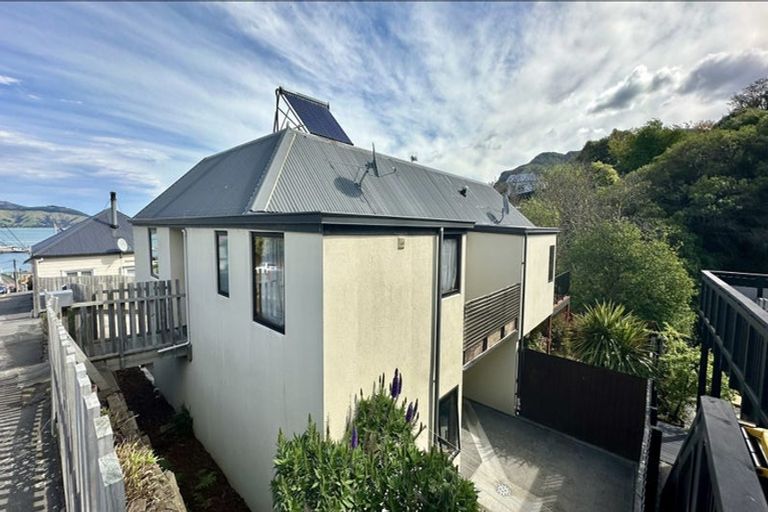 Photo of property in 63 Oxford Street, Lyttelton, 8082