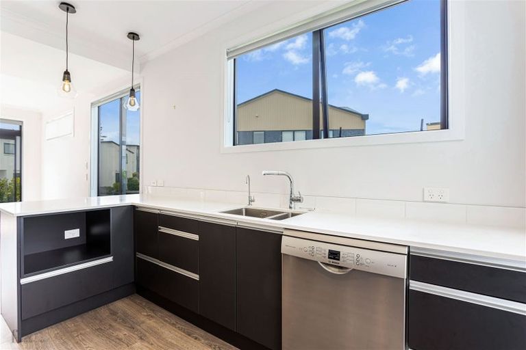 Photo of property in 7 Frank Gill Road, Hobsonville, Auckland, 0616