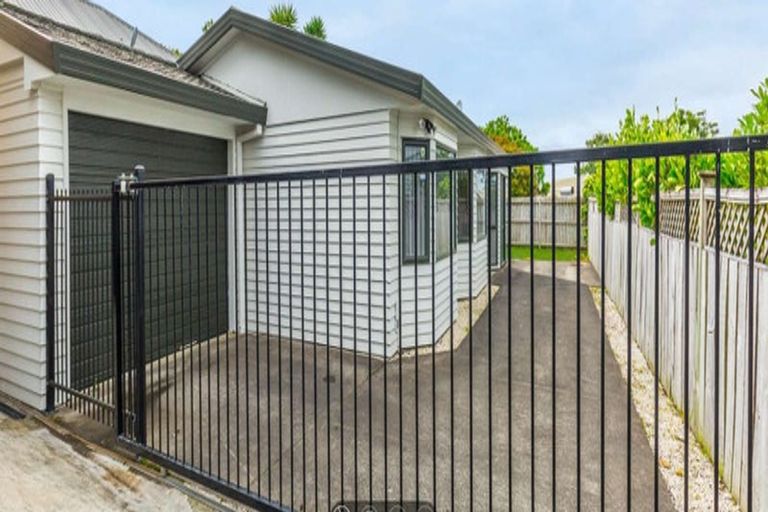 Photo of property in 46b Commissariat Road, Mount Wellington, Auckland, 1060