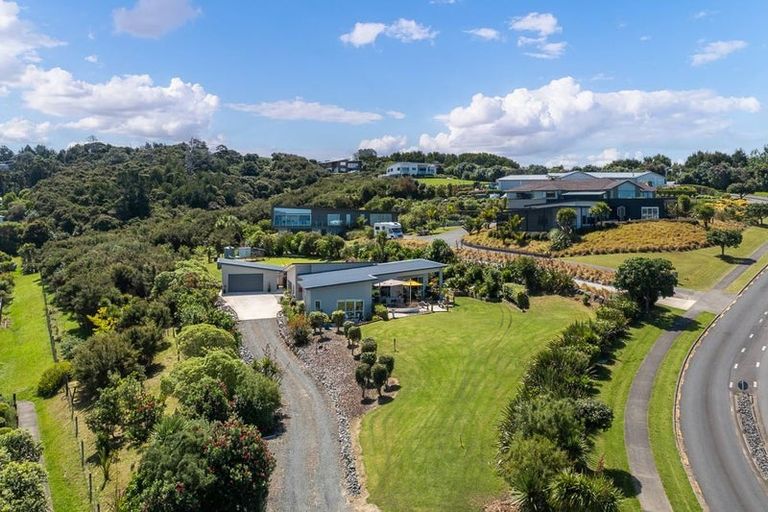 Photo of property in 32 Arabella Lane, Snells Beach, 0920