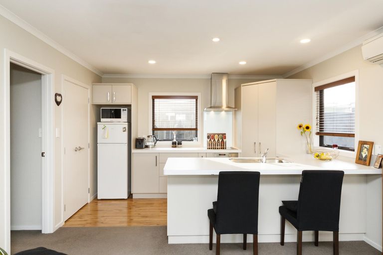 Photo of property in 159 Heretaunga Street, Palmerston North, 4414