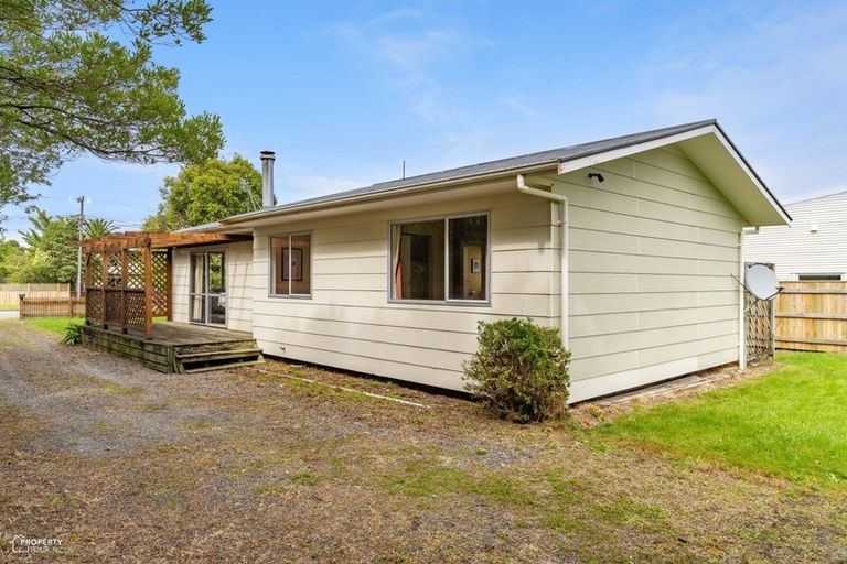 Photo of property in 38 Waite Street, Featherston, 5710