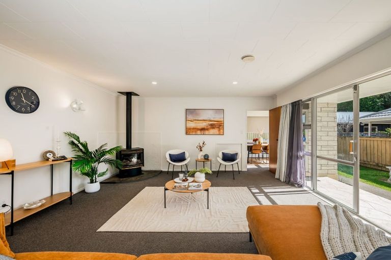 Photo of property in 15 Kohekohe Road, Waikanae, 5036