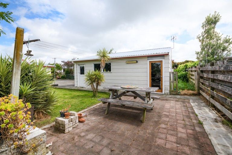 Photo of property in 23 Mountfort Grove, Feilding, 4702