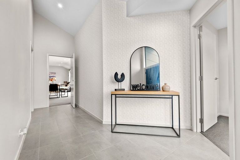 Photo of property in 15 Caledonia Drive, Mosgiel, 9024