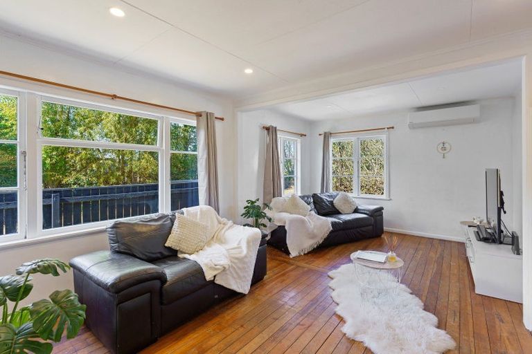 Photo of property in 189 Swamp Road, Te Horo, Otaki, 5581