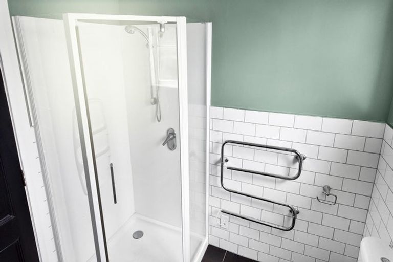 Photo of property in 50 Leighton Avenue, Waiwhetu, Lower Hutt, 5010