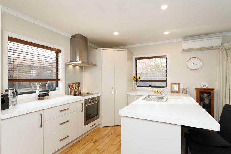 Photo of property in 159 Heretaunga Street, Palmerston North, 4414