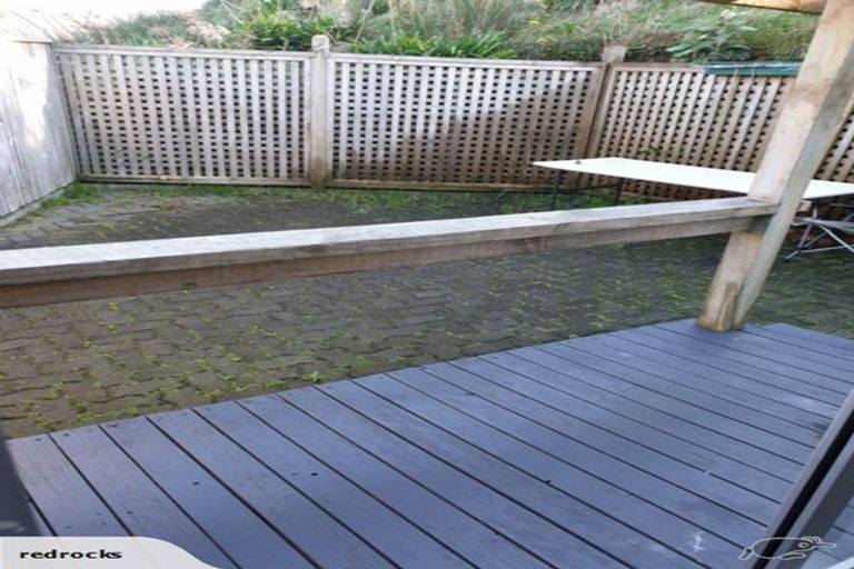 Photo of property in 1/6 Montreal Grove, Kingston, Wellington, 6021