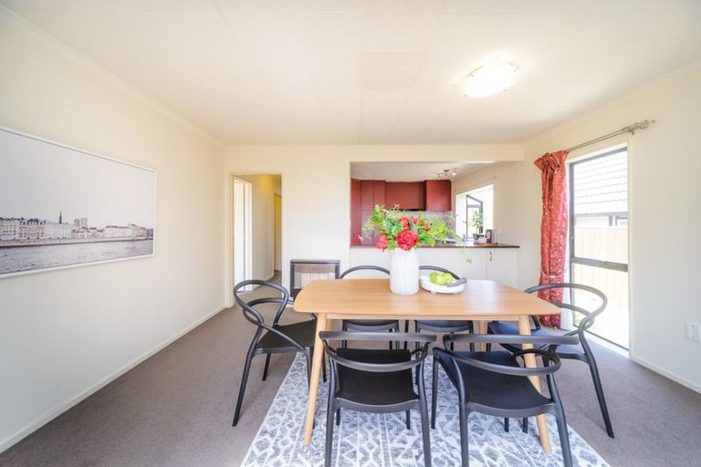 Photo of property in 42a Clifton Terrace, Fitzherbert, Palmerston North, 4410