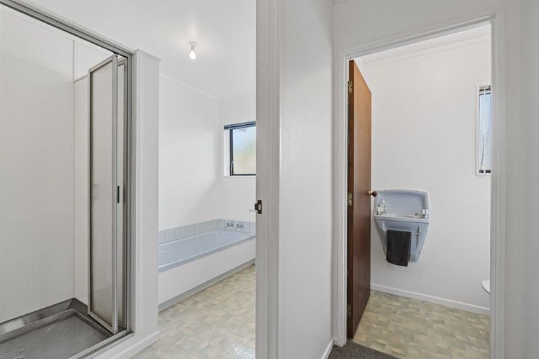 Photo of property in 2/38 Waimea Street, Westown, New Plymouth, 4310