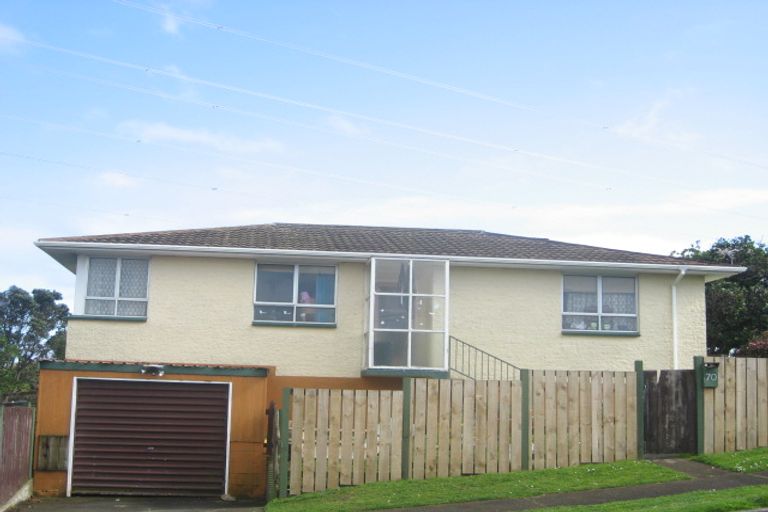 Photo of property in 70 Marama Crescent, Spotswood, New Plymouth, 4310