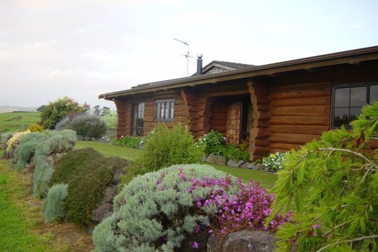 Photo of property in 278 Burtt Road, Paerata, Drury, 2578