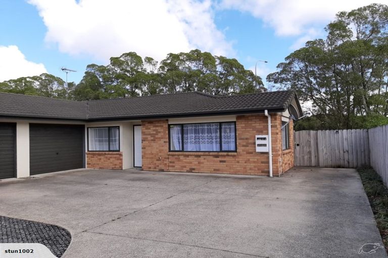 Photo of property in 18 Ardkeen Place, East Tamaki, Auckland, 2016