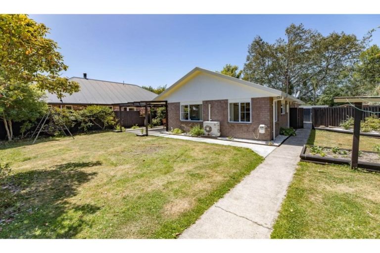 Photo of property in 5 Greenwood Close, Woodend, 7610