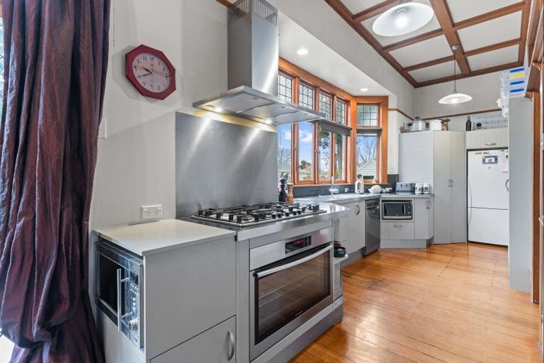 Photo of property in 43 Rainforth Street, Roslyn, Palmerston North, 4414