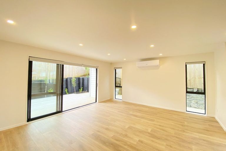 Photo of property in 18d Arrow Road, Forrest Hill, Auckland, 0620