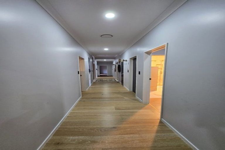 Photo of property in 190 Oraha Road, Kumeu, 0892