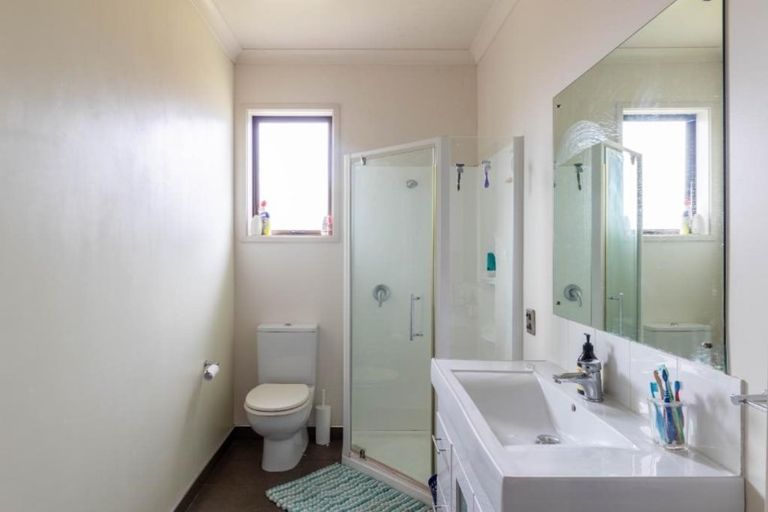 Photo of property in 16 Huia Street, Waikiwi, Invercargill, 9810