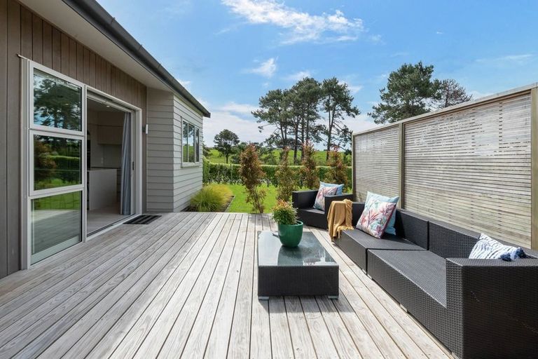 Photo of property in 39 Kahawairahi Drive, Beachlands, Auckland, 2018