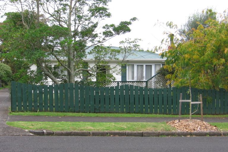 Photo of property in 3/15 Hayward Road, Papatoetoe, Auckland, 2025
