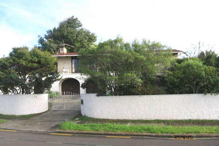Photo of property in 58 Porritt Avenue, Chatswood, Auckland, 0626