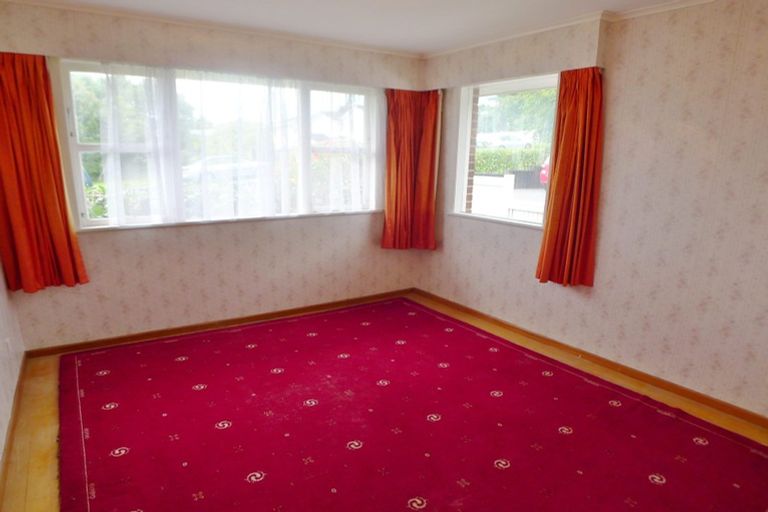 Photo of property in 58 Marlborough Avenue, Glenfield, Auckland, 0629