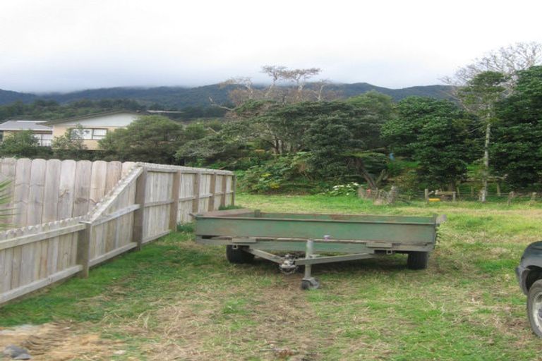 Photo of property in 81 Kauri Grove, Coromandel, 3506