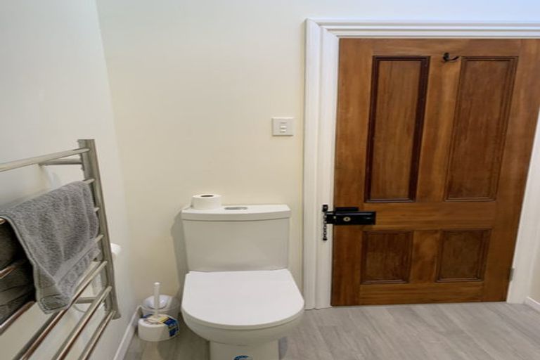 Photo of property in 208 The Terrace, Wellington Central, Wellington, 6011