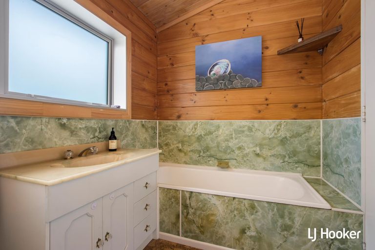 Photo of property in 63 Broadway Road, Waihi Beach, 3611