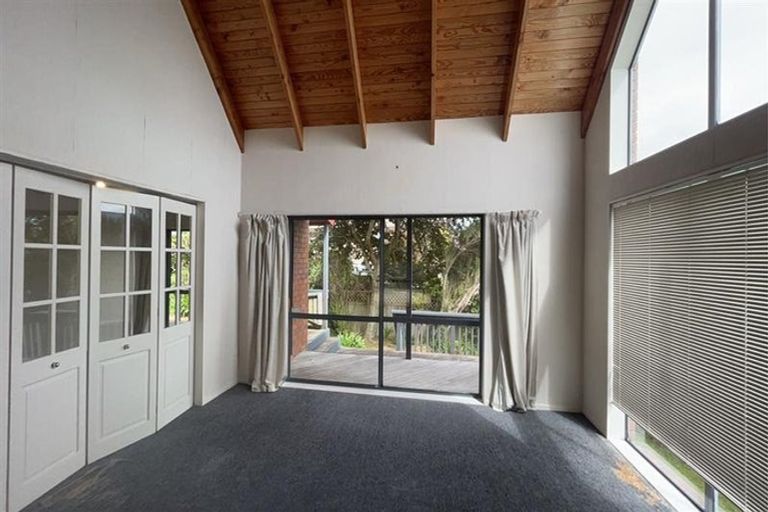 Photo of property in 23 Thelma Place, Lynmore, Rotorua, 3010