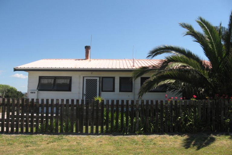 Photo of property in 556 Pukehina Parade, Pukehina, Te Puke, 3189