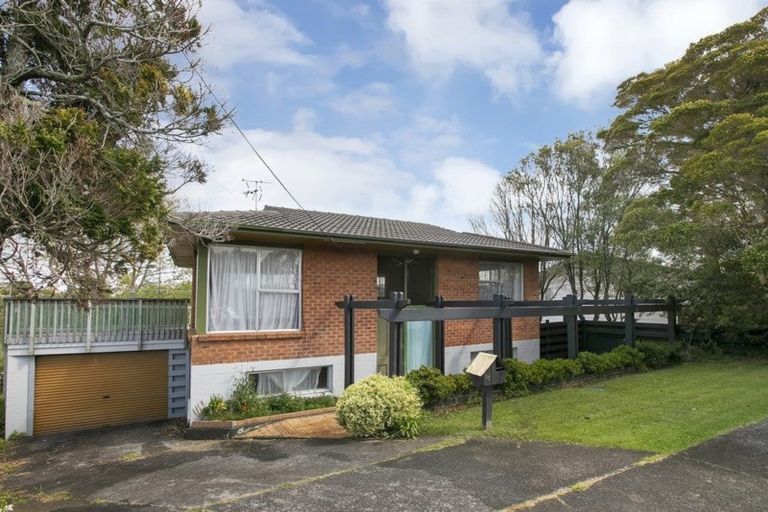 Photo of property in 27 Coronation Road, Hillcrest, Auckland, 0627