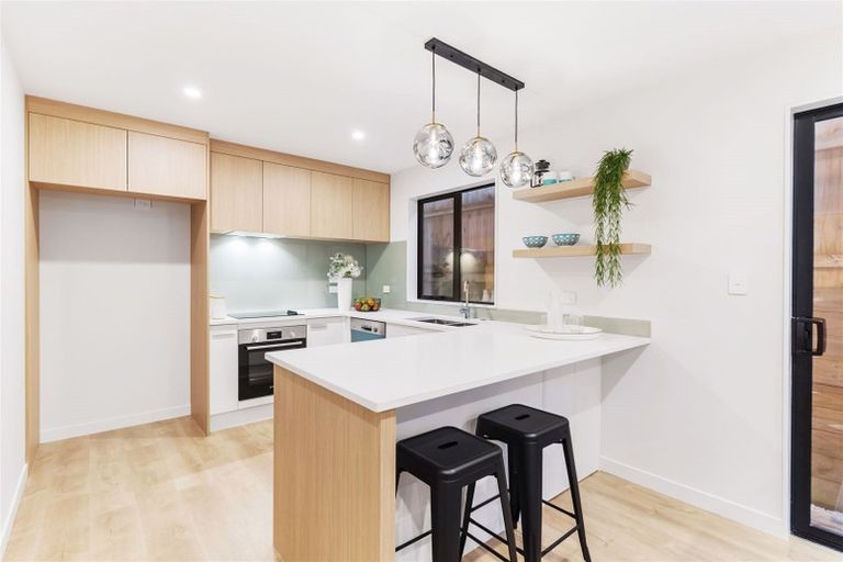 Photo of property in 76b Salamanca Road, Sunnynook, Auckland, 0620