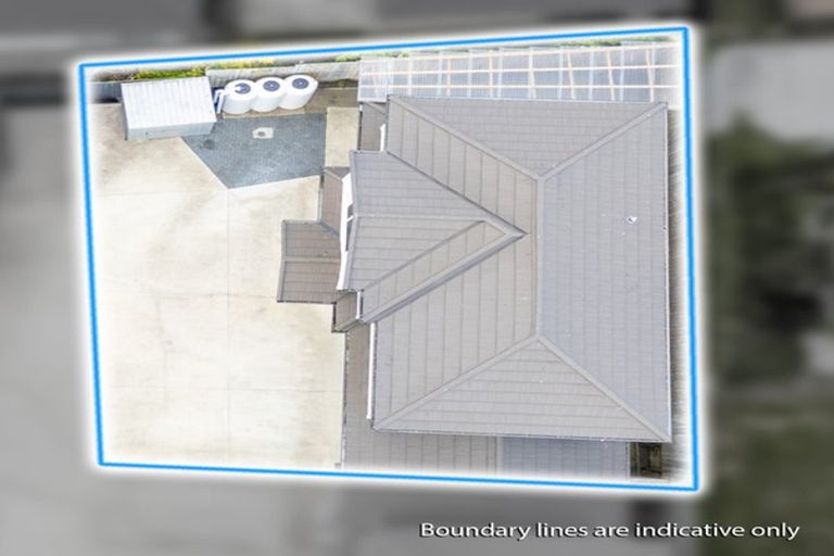 Photo of property in 13 Orona Way, Papatoetoe, Auckland, 2025
