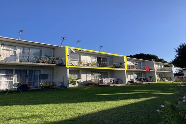 Photo of property in 7/45 Blockhouse Bay Road, Avondale, Auckland, 1026